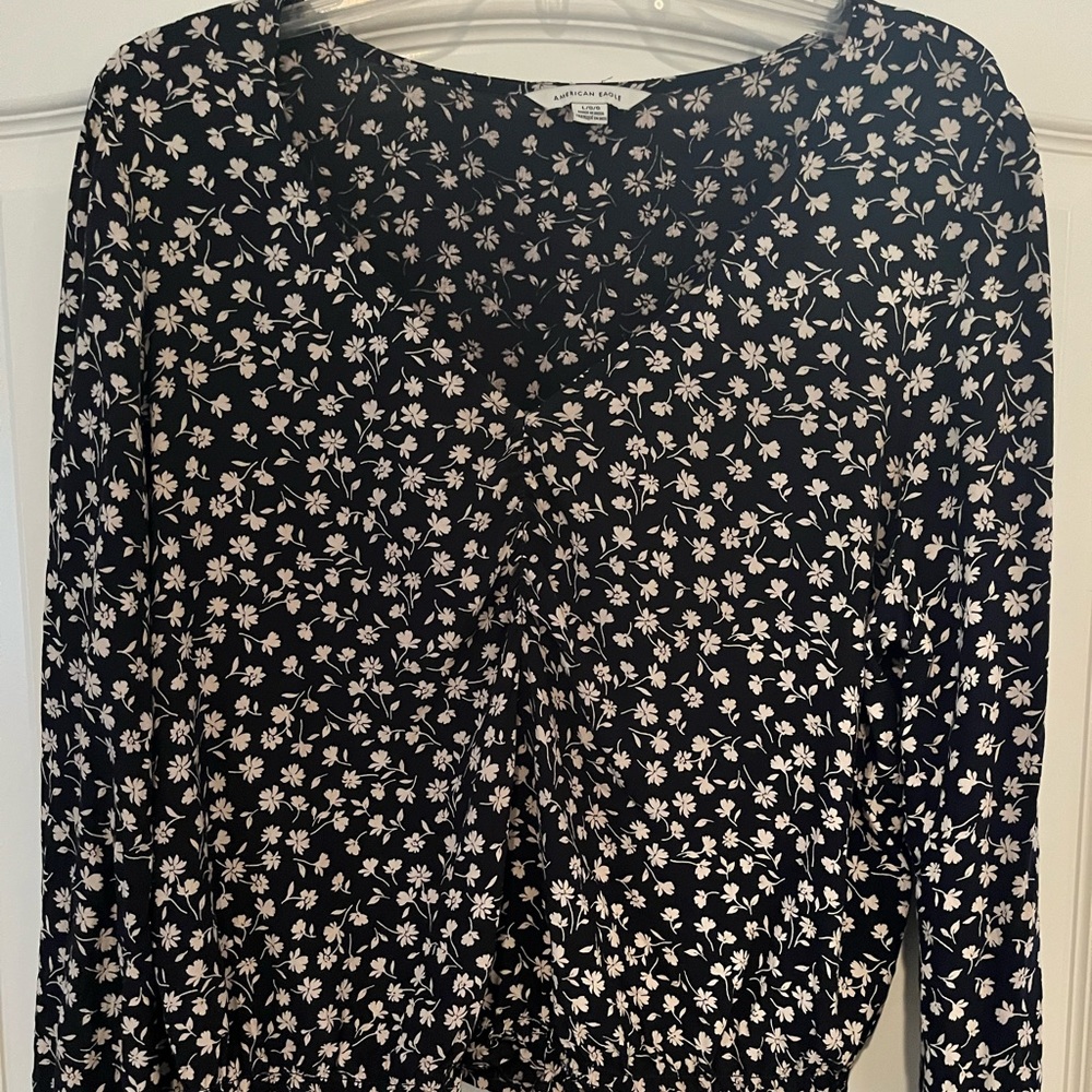 American Eagle shirt